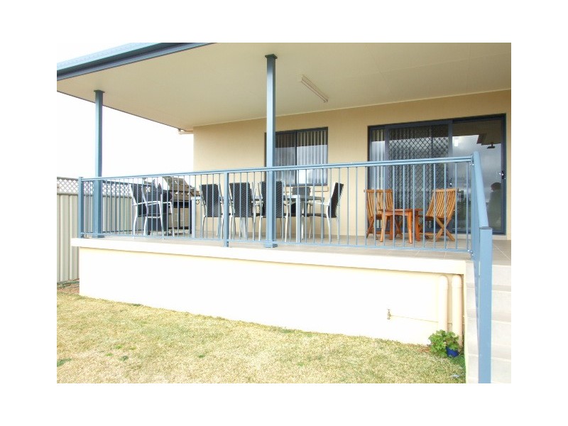 36 Best Street, Parkes NSW 2870