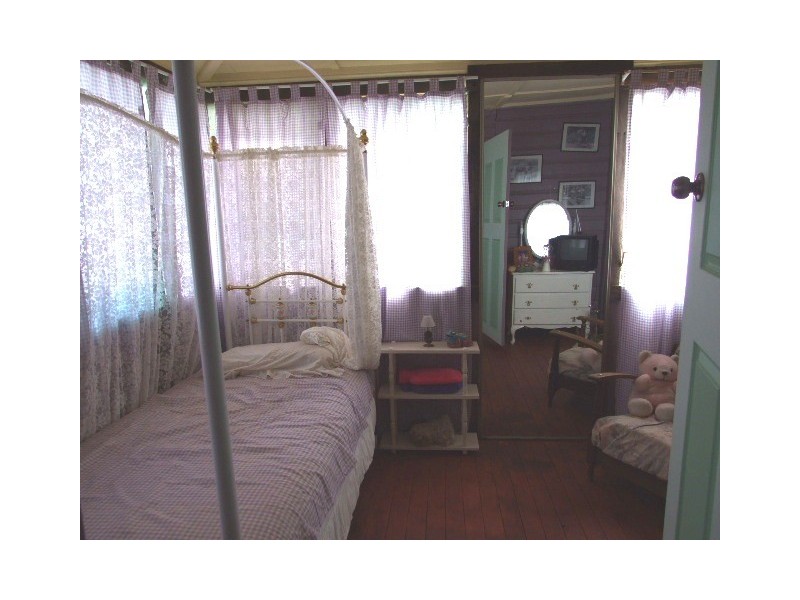 51 Howard Street, Peak Hill NSW 2869