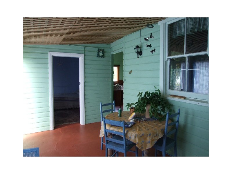 51 Howard Street, Peak Hill NSW 2869