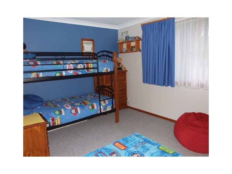 10 Christina Close, Parkes NSW 2870