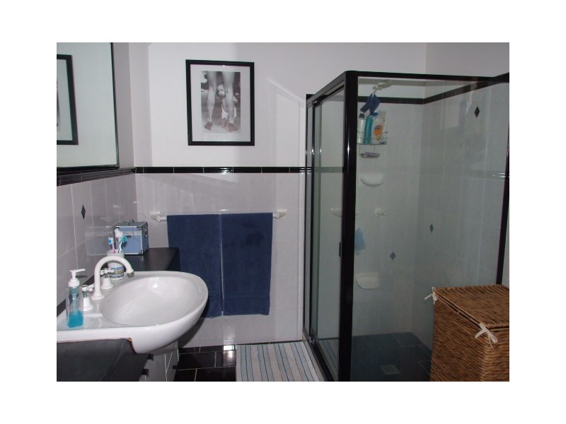 10 Christina Close, Parkes NSW 2870