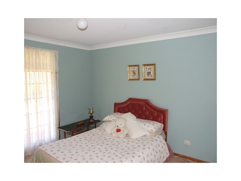 250 Nash Street, Parkes NSW 2870