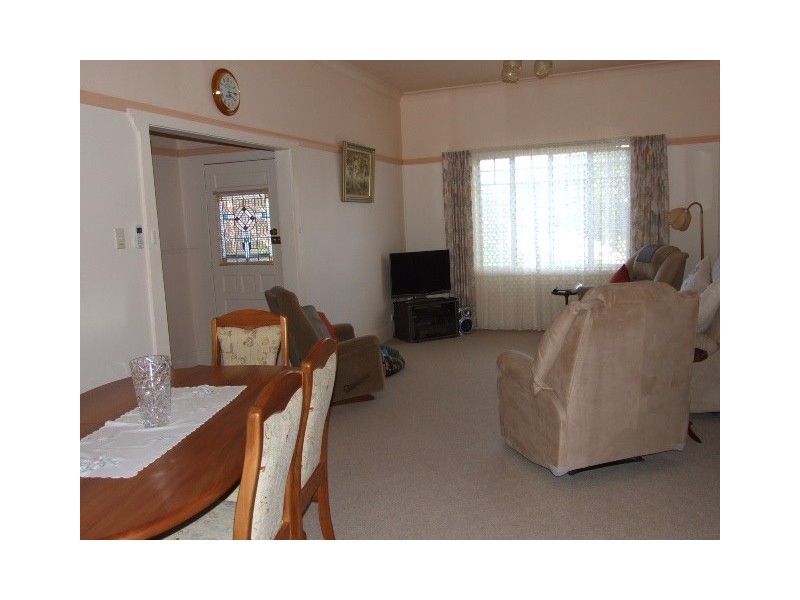 6 Coleman Road, Parkes NSW 2870