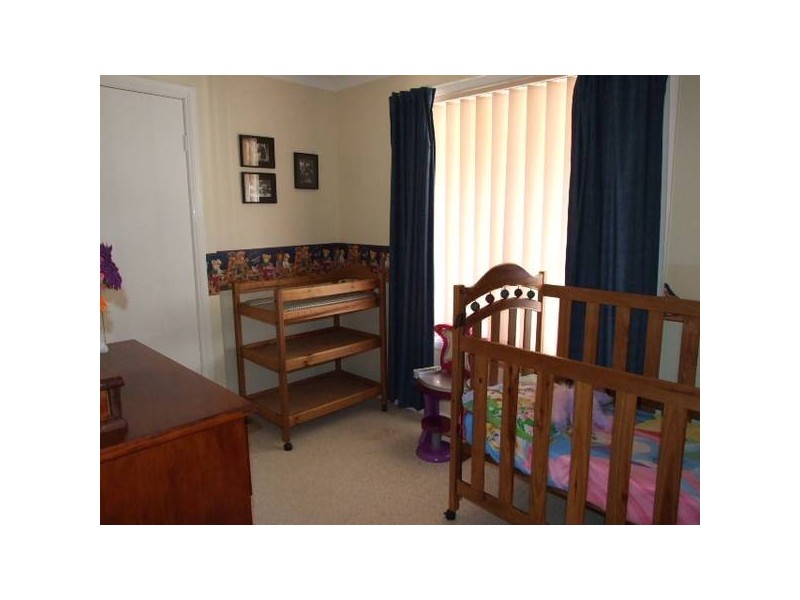 6 Carinya Street, Parkes NSW 2870