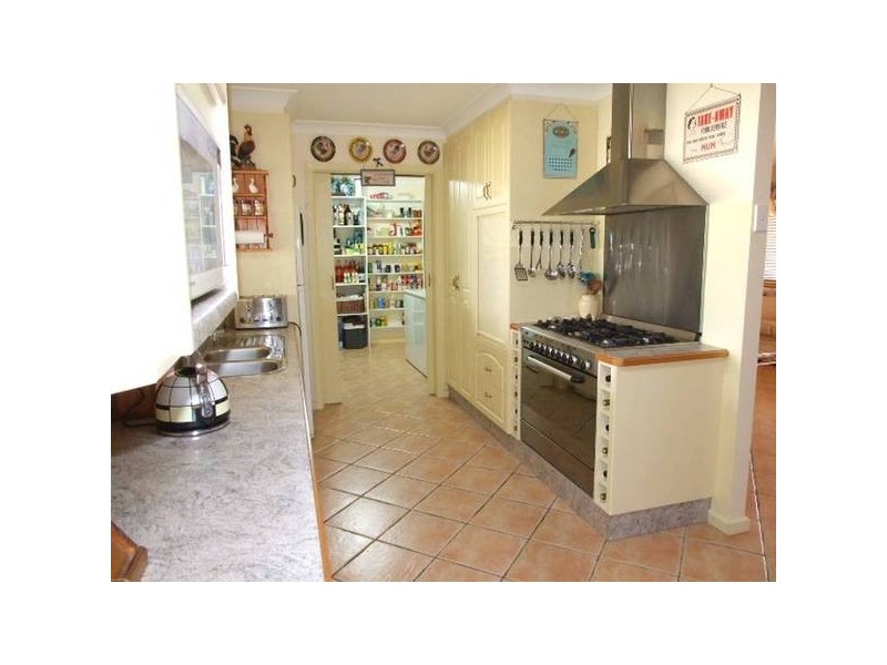 29 Webb Street, Parkes NSW 2870