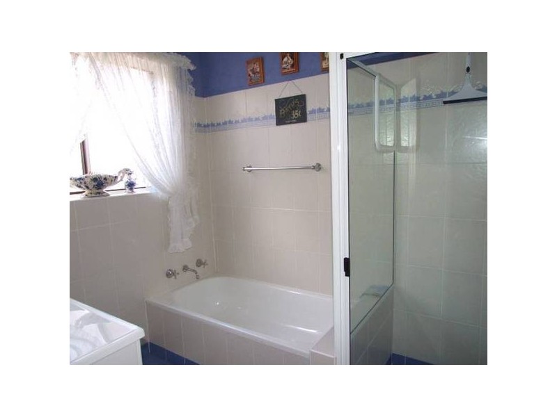 29 Webb Street, Parkes NSW 2870