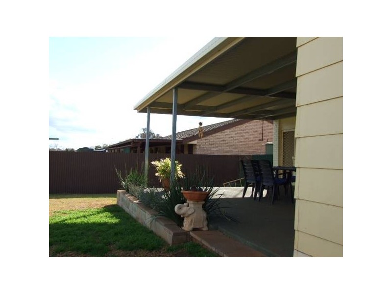 29 Webb Street, Parkes NSW 2870