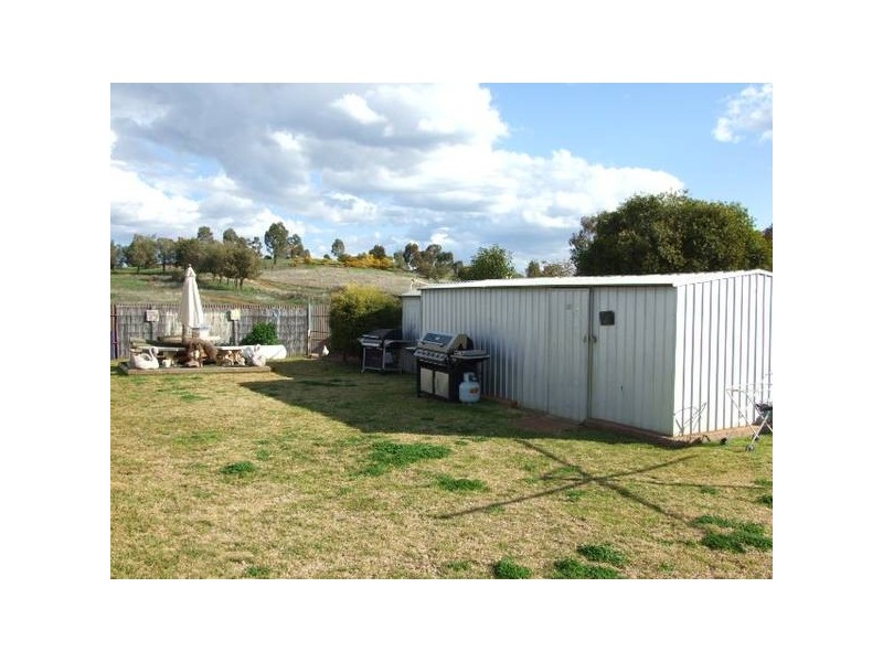 29 Webb Street, Parkes NSW 2870
