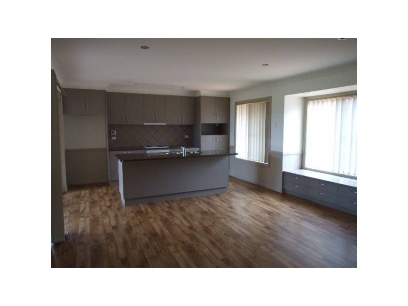 23 Park Street, Parkes NSW 2870