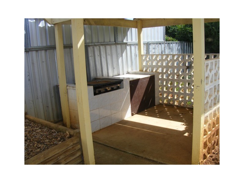 6 Guillan Place, Parkes NSW 2870