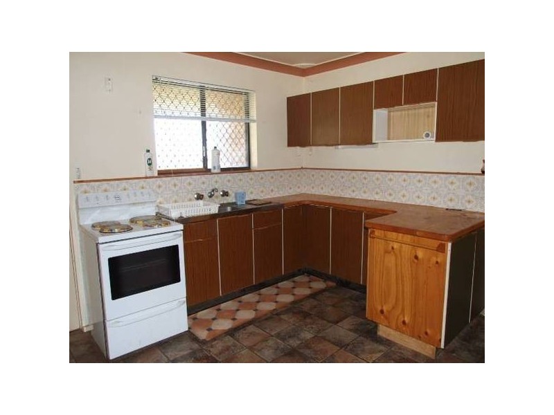 13 Want Street, Parkes NSW 2870