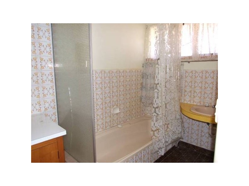 13 Want Street, Parkes NSW 2870