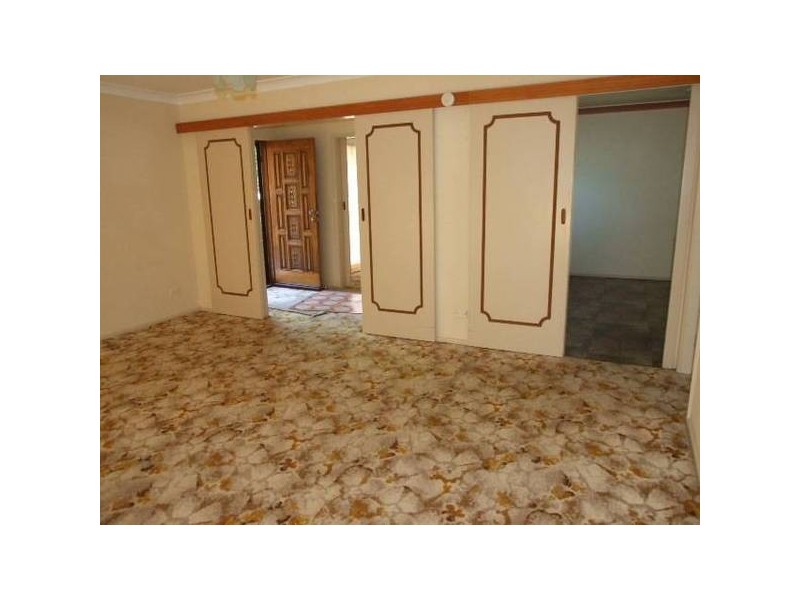 13 Want Street, Parkes NSW 2870