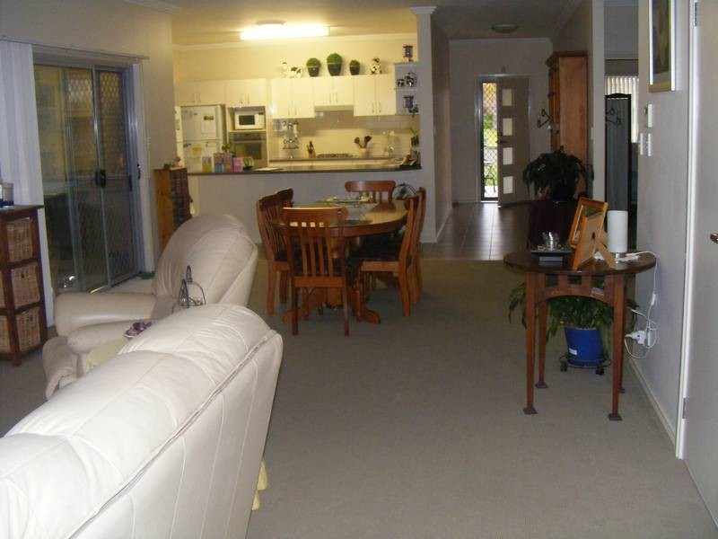 42 Best Street, Parkes NSW 2870