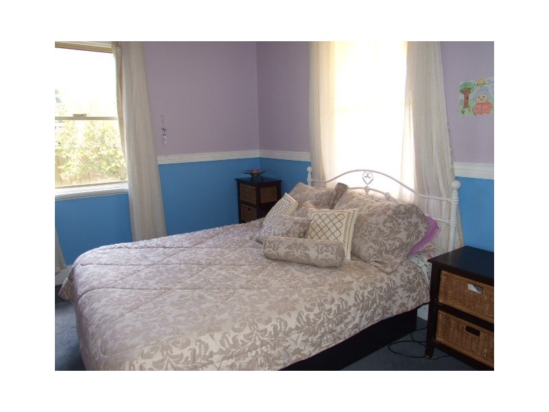 64 High Street, Parkes NSW 2870