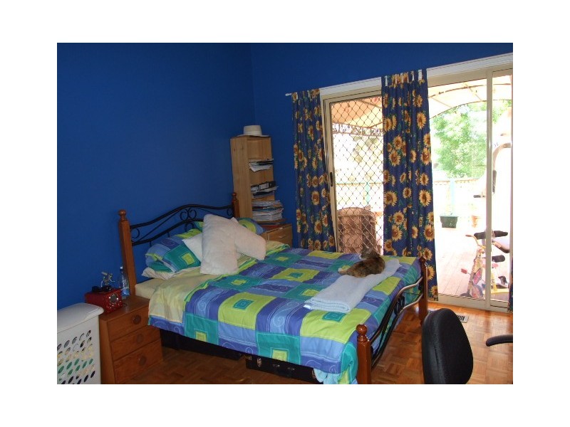 64 High Street, Parkes NSW 2870