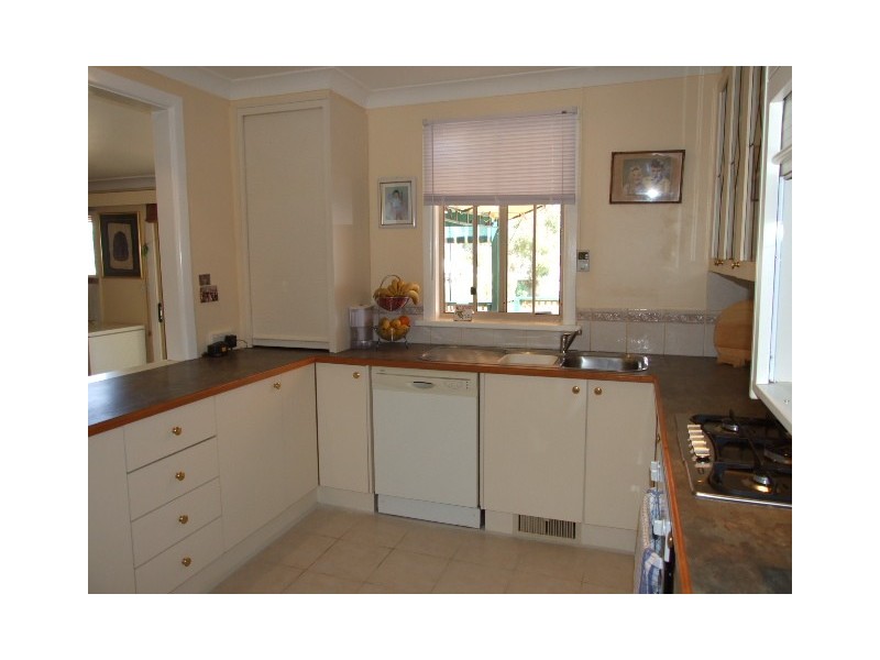 64 High Street, Parkes NSW 2870