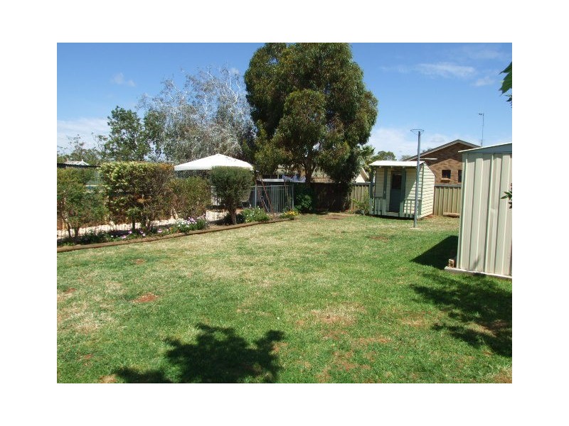 64 High Street, Parkes NSW 2870