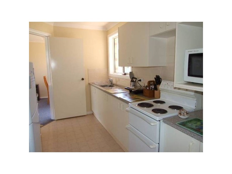 29 Blaxland Street, Parkes NSW 2870