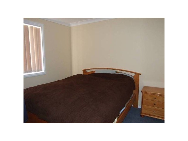 29 Blaxland Street, Parkes NSW 2870