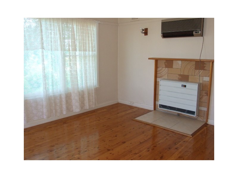 14 Want Street, Parkes NSW 2870