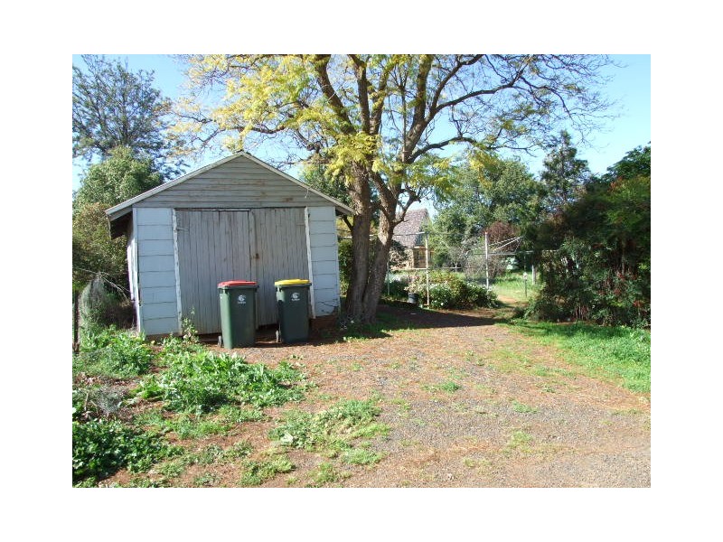 14 Want Street, Parkes NSW 2870