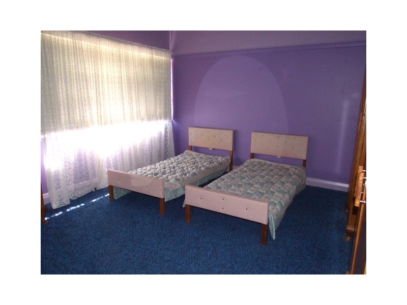 1 Armstrong Street, Parkes NSW 2870