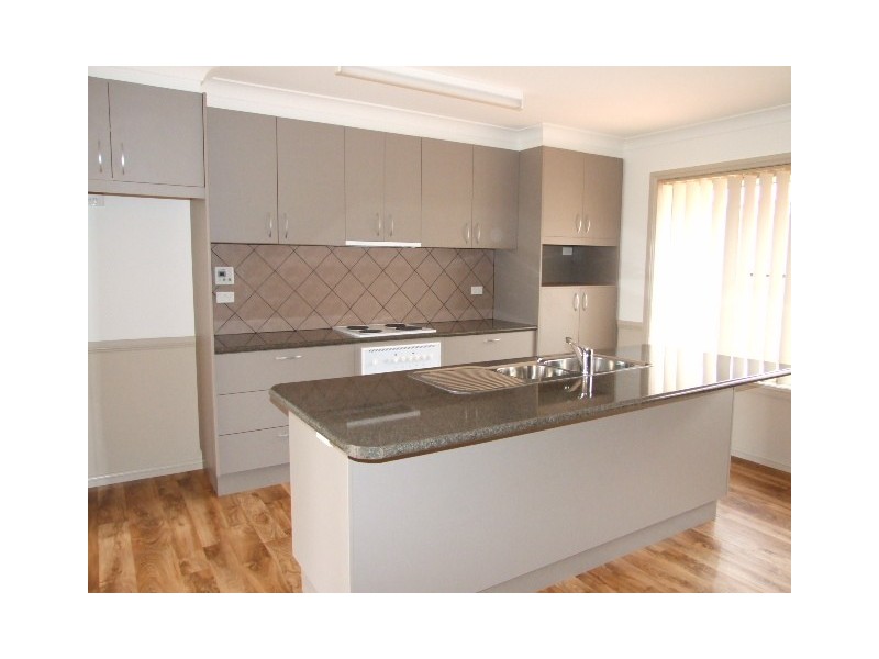 23 Park Street, Parkes NSW 2870