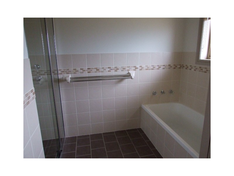 23 Park Street, Parkes NSW 2870