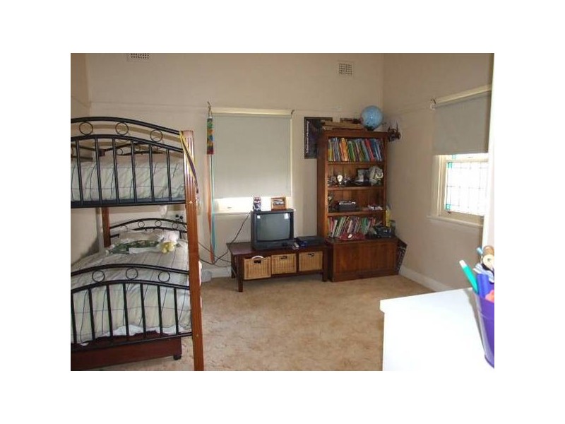 38 Bushman Street, Parkes NSW 2870