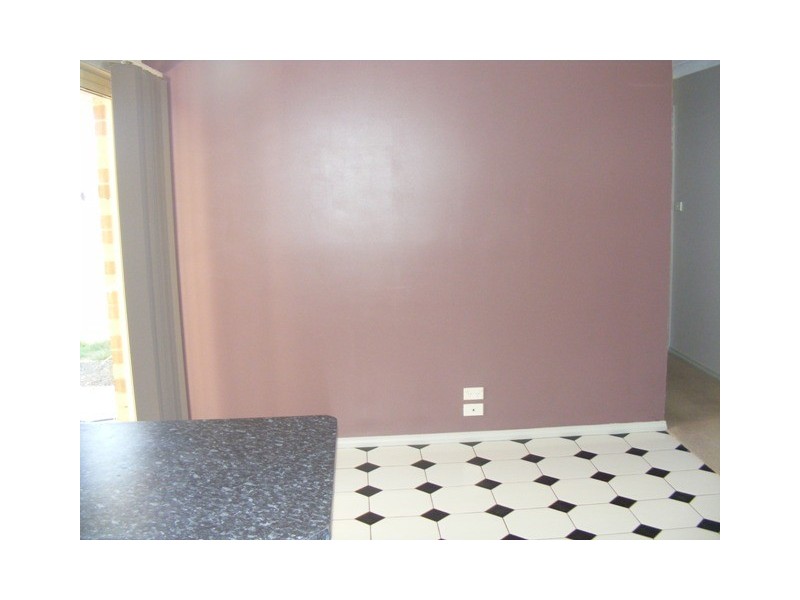 18 Thomas Tom Cres, Parkes NSW 2870