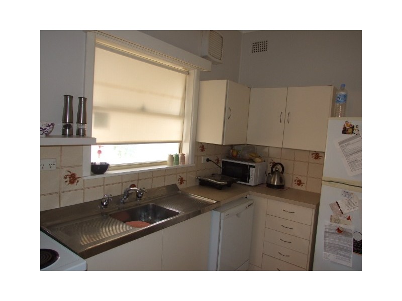 15 Victoria Street, Parkes NSW 2870