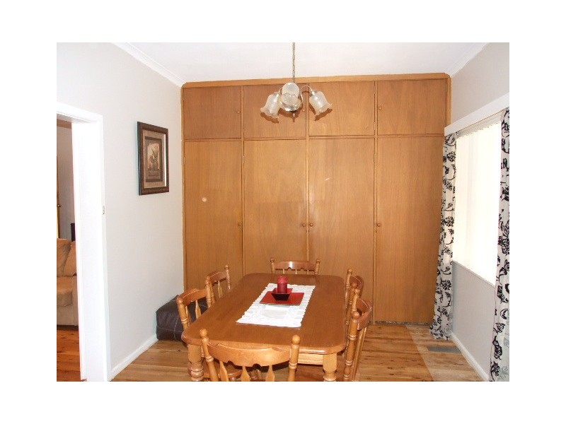 15 Victoria Street, Parkes NSW 2870