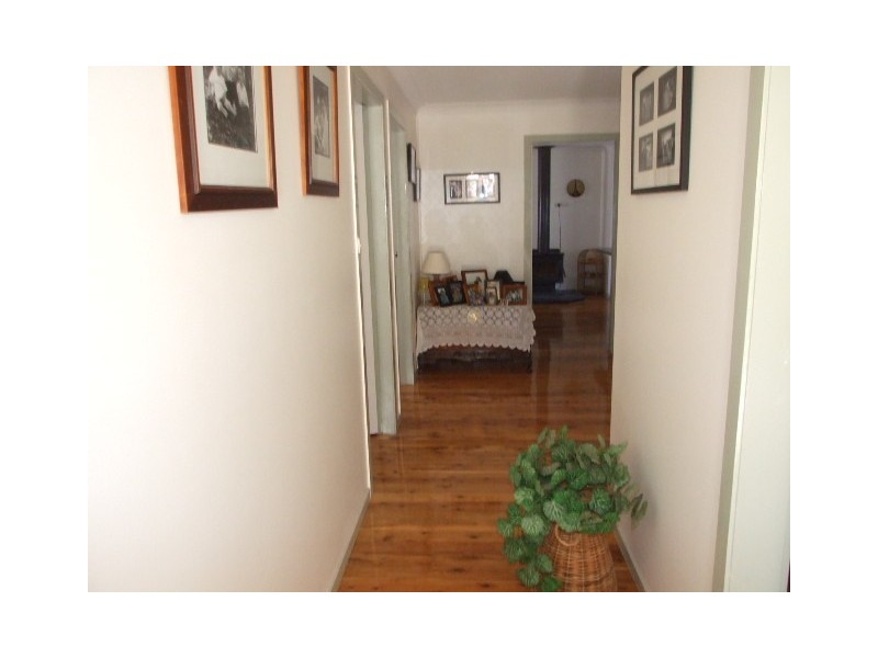 11A Coleman Road, Parkes NSW 2870