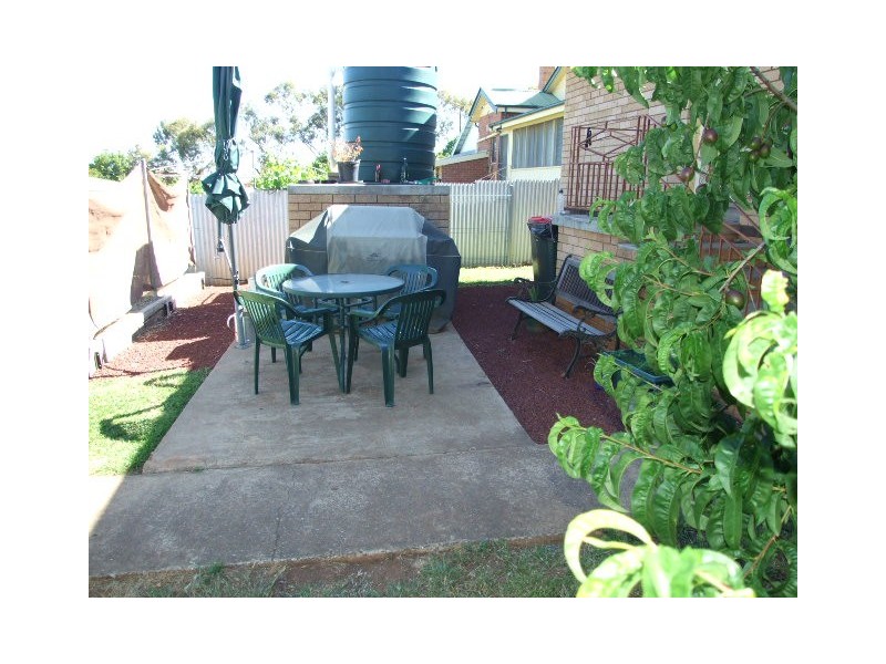 11A Coleman Road, Parkes NSW 2870