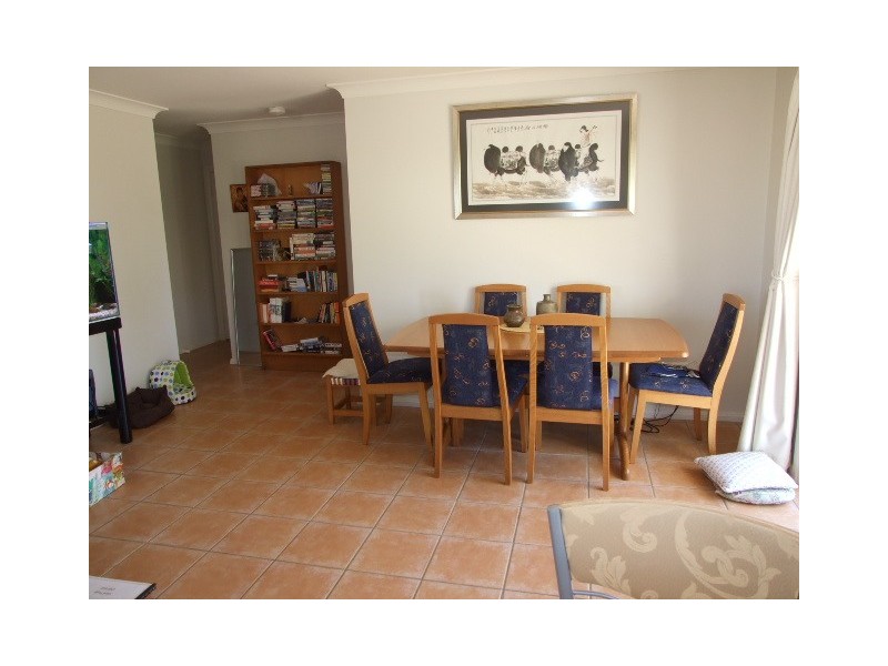 15 Basil Ave, Parkes NSW 2870
