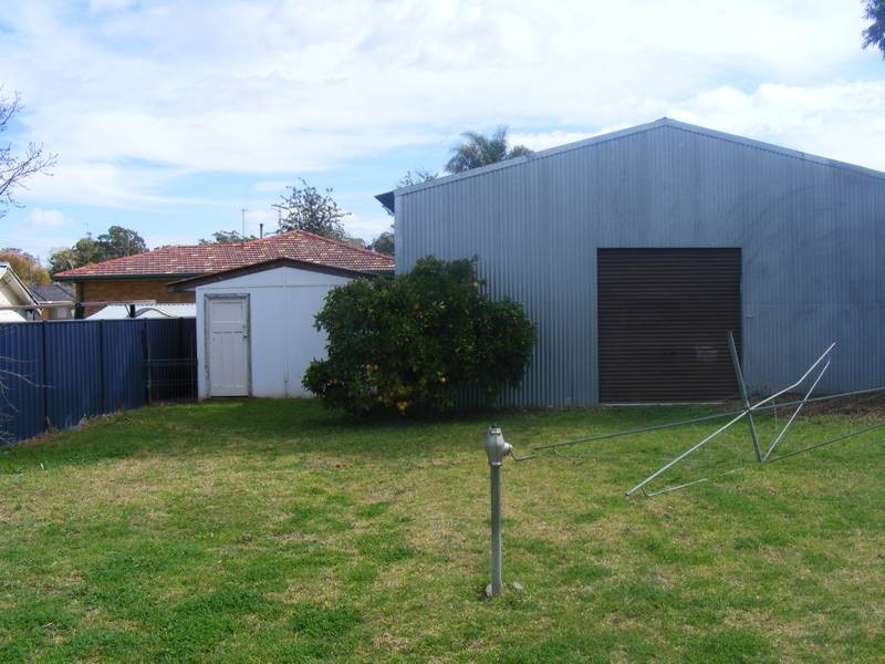 428 Clarinda Street, Parkes NSW 2870