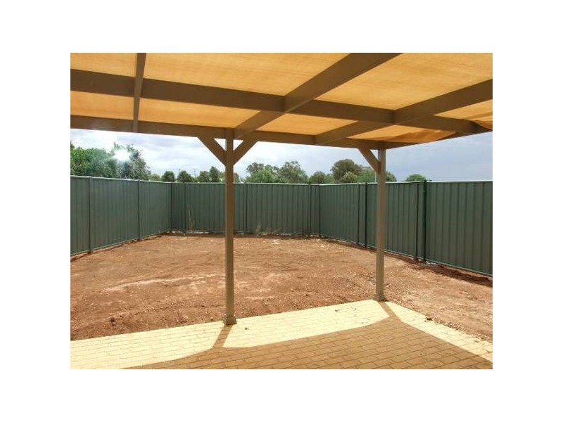 24 & 26/80 Close Street, Parkes NSW 2870