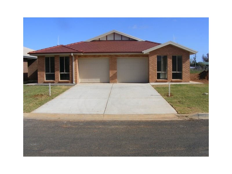 72B Close Street, Parkes NSW 2870