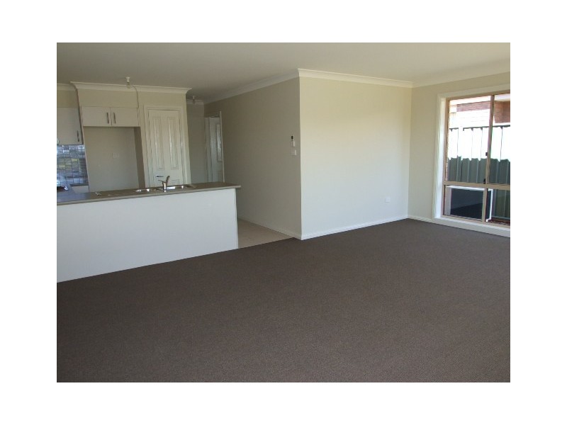 72B Close Street, Parkes NSW 2870