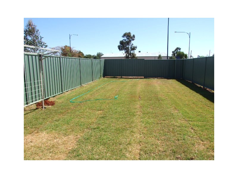 72B Close Street, Parkes NSW 2870