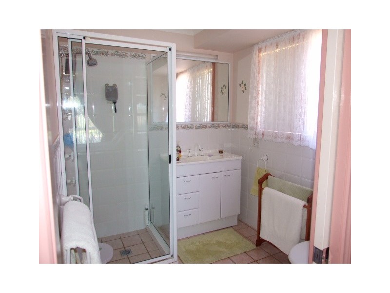 21 Glenburnie Close, Parkes NSW 2870