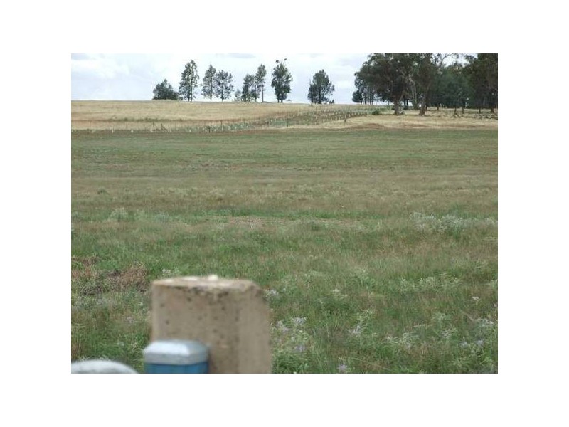 1 & 2 Eugowra Road, Parkes NSW 2870