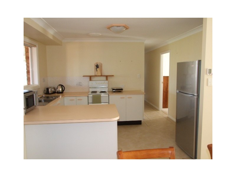 6 Carinya Street, Parkes NSW 2870