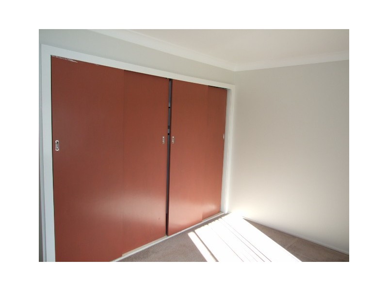31 Barton Street, Parkes NSW 2870
