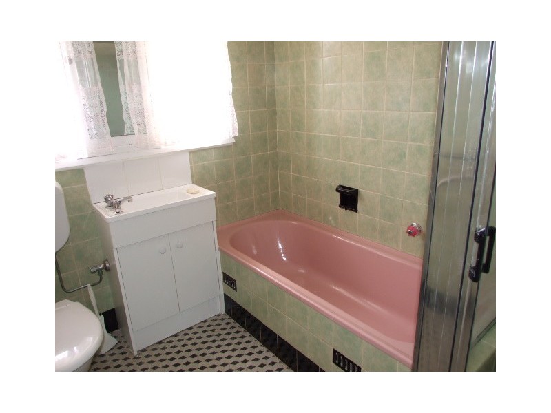 65 Bogan Street, Parkes NSW 2870