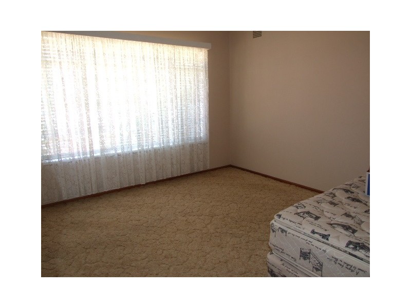 65 Bogan Street, Parkes NSW 2870