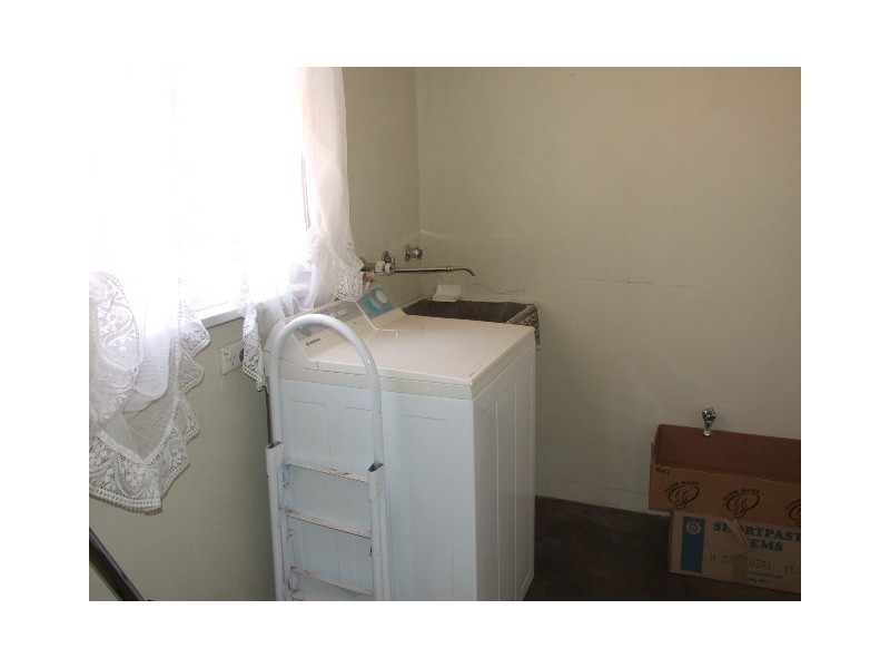 65 Bogan Street, Parkes NSW 2870