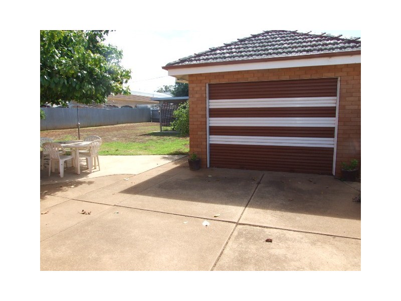 65 Bogan Street, Parkes NSW 2870