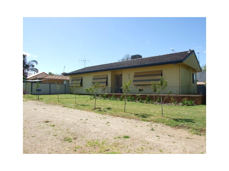 23 Wattle Street, Parkes NSW 2870